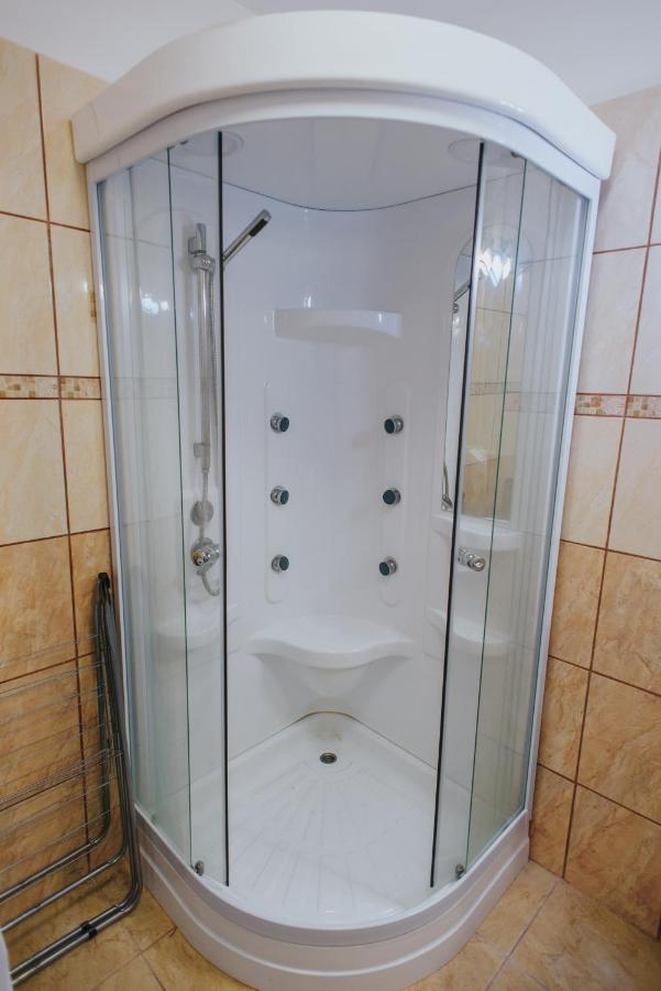 Noo'Vo Central Apartaments Oradea Exterior foto